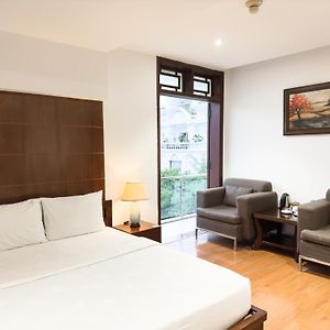 Hoang Yen Hotel - Phu My Hung